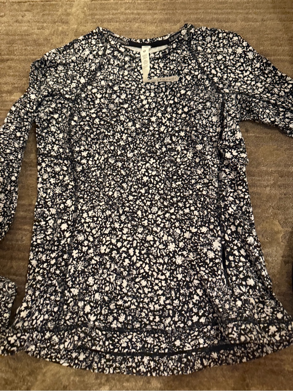 lululemon athletica Black and White Patterned Long Sleeve Top